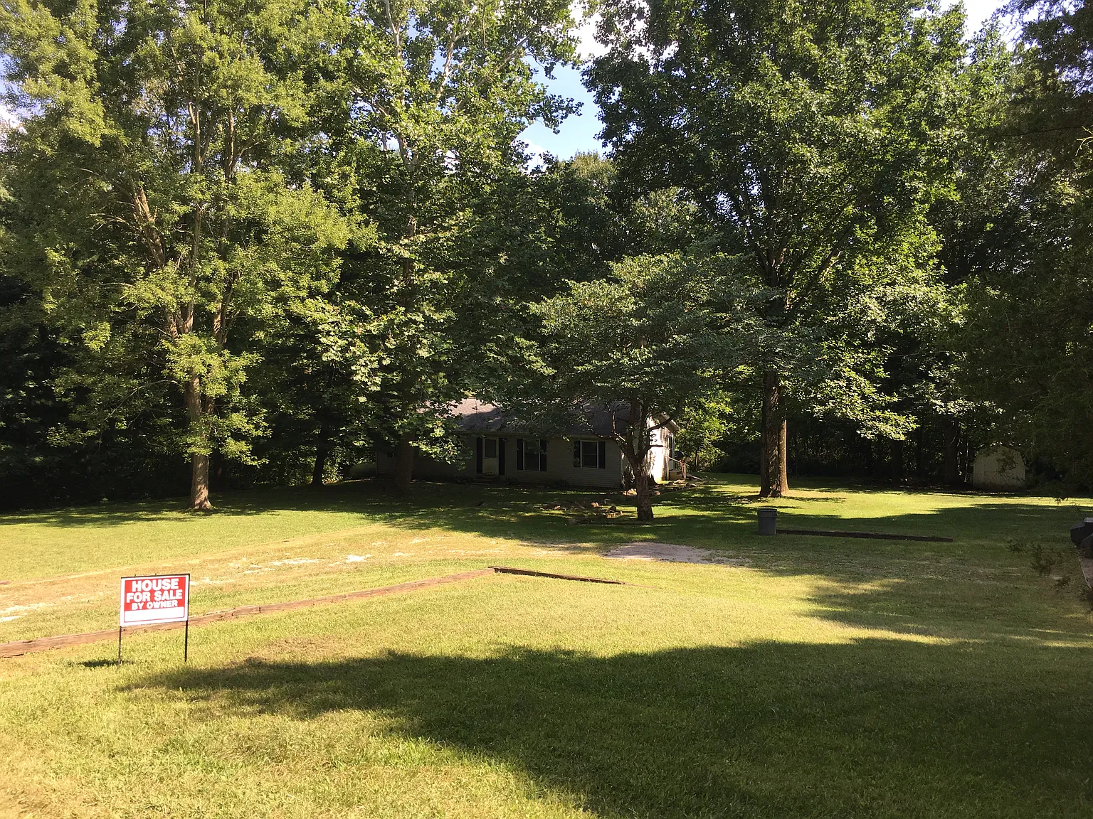 10452 E Stanley Rd photo 1