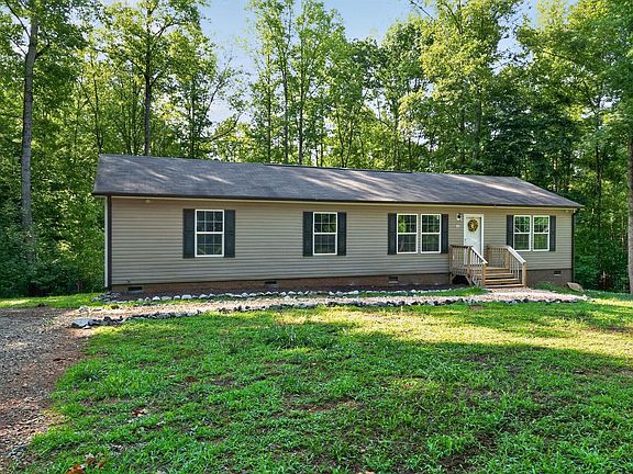 2nd image of 5586 Shelton Creek Rd