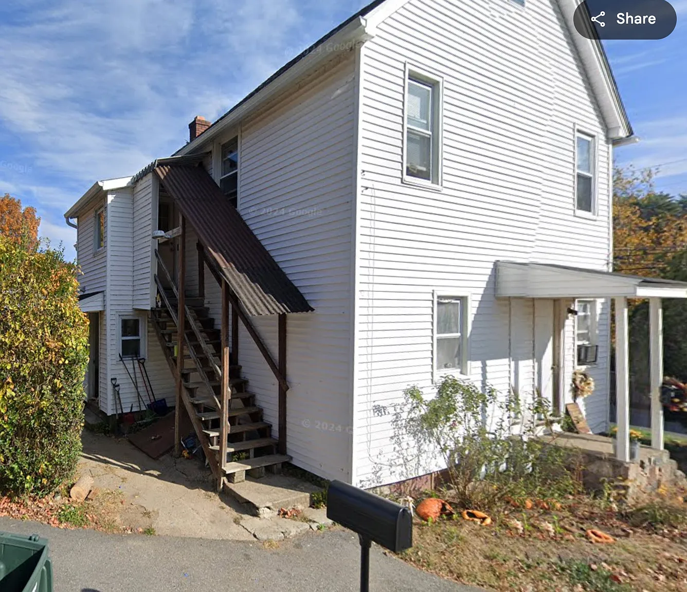 87 Kearney St — Photo 1