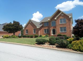 5822 Players Ct, Chattanooga, TN 37416