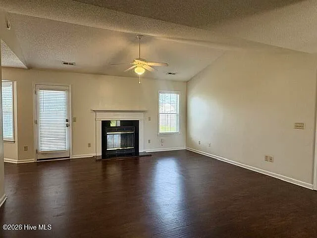 1403 Weimaraner Ct — Photo 8
