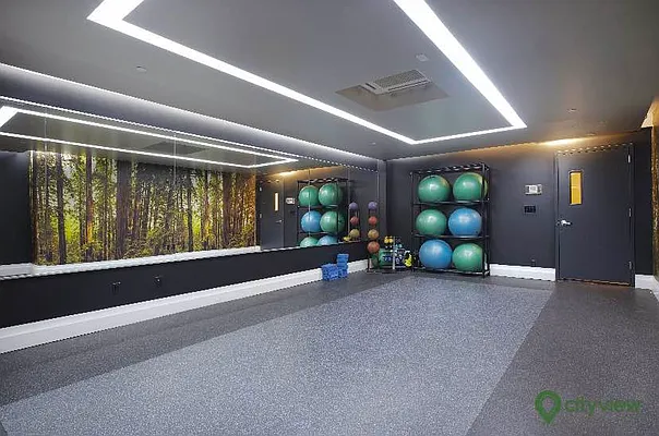 Rented by The KCI Group | media 5