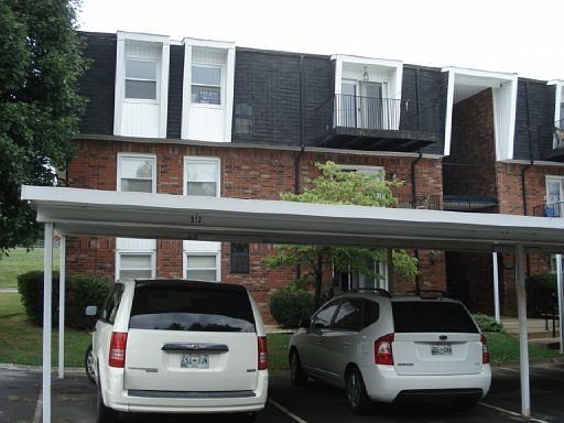 1st image of 1617 NE Woodrow Dr #512