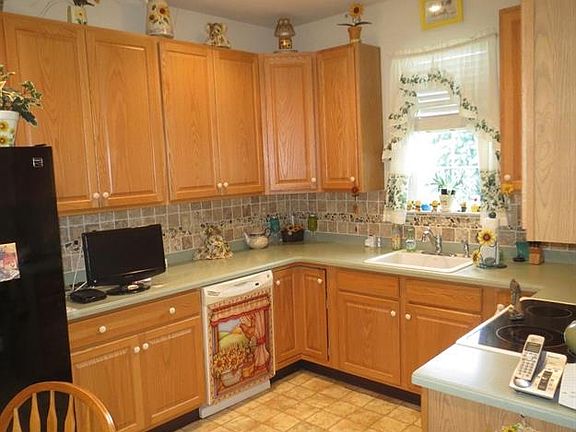 4th image of 3568 Dogwood Dr