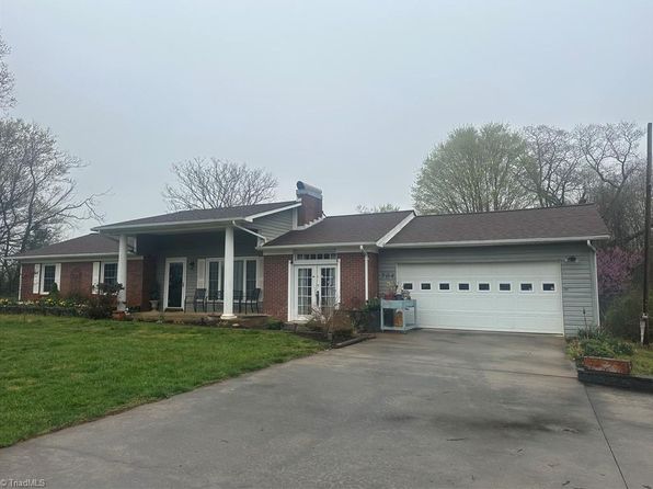 704 Oak Ridge Church Rd, Hays, NC 28635