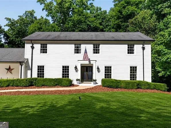 4310 Conway Valley Ct NW, Atlanta, GA 30327