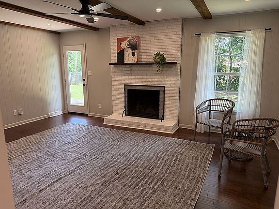 4th image of 7303 Atwood Dr SE
