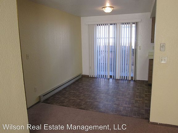 5th image of 501 N 6th St APT 5