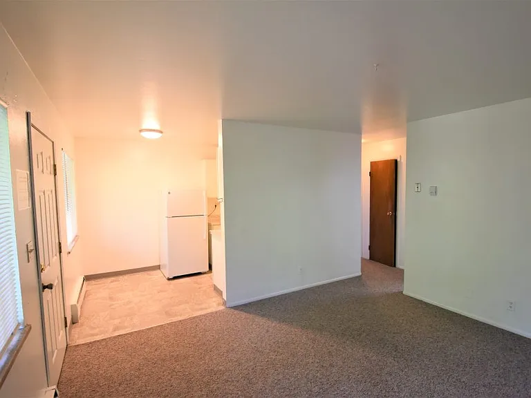 3150 Madison Ave #7 — Photo 4