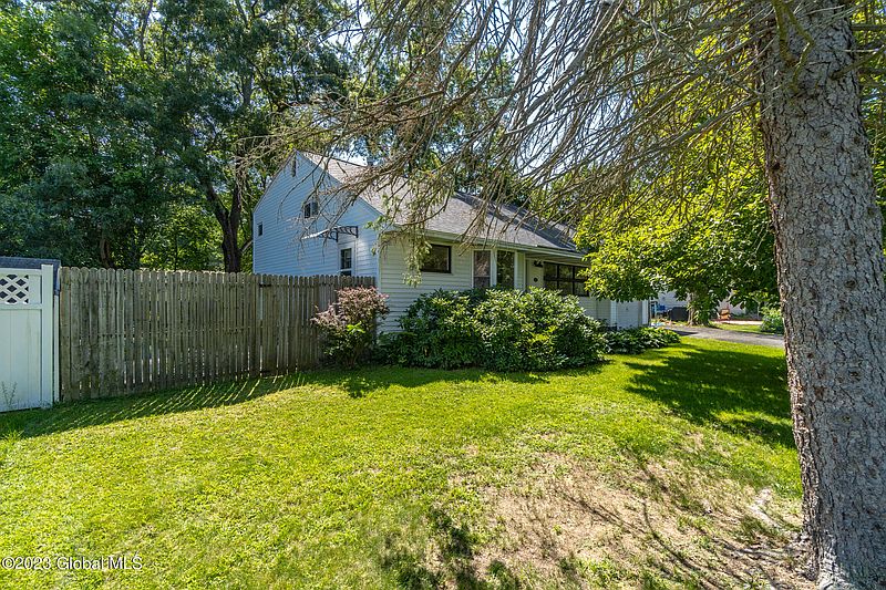 2nd image of 44 Terry Avenue
