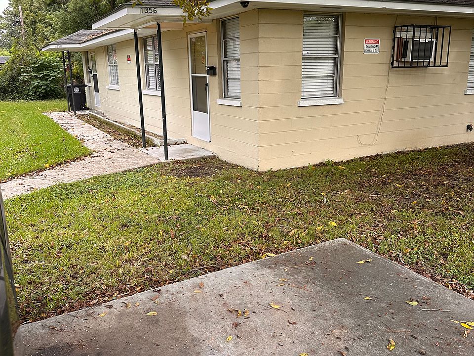 1st image of 1356 N 23rd St #1