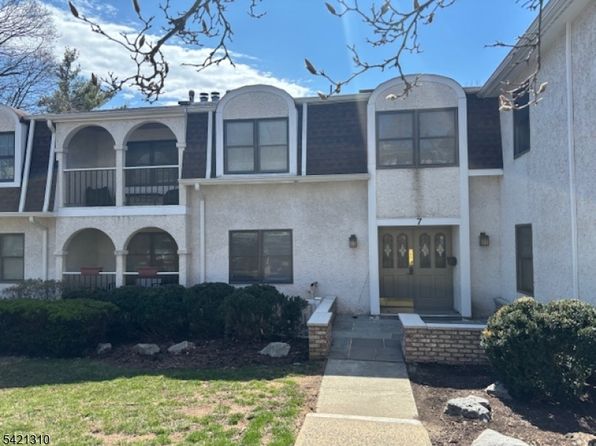 7 Heritage Dr #G