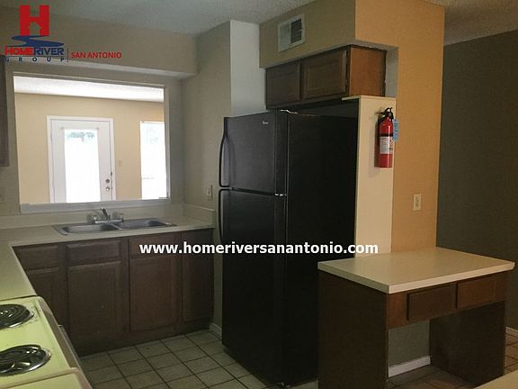 4th image of 4914 Ali Ave