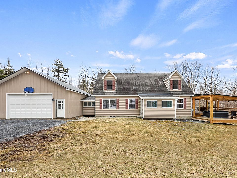 1st image of 43 Bergblume Cir