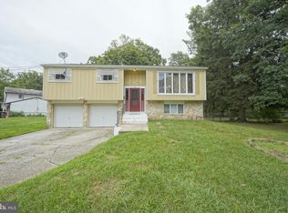 12 Briarcliff Rd, Atco, NJ 08004