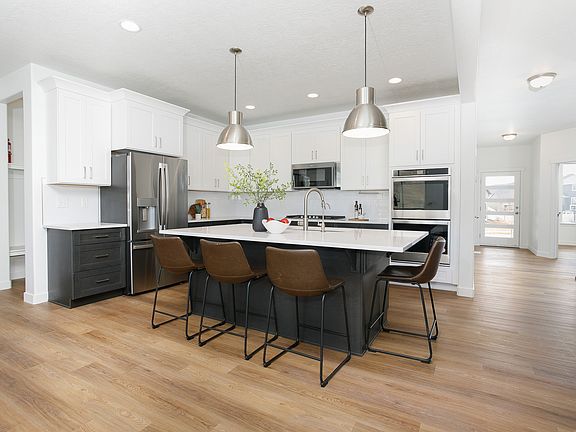 5th image of 8416 N Sun Crest Dr