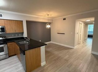6386 Emerald Dunes Dr APT 308, West Palm Beach, FL 33411