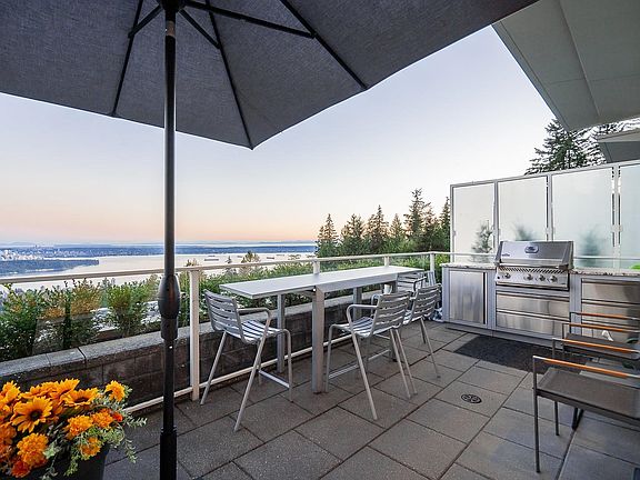 4th image of 2210 Chippendale Rd #Penthouse 1
