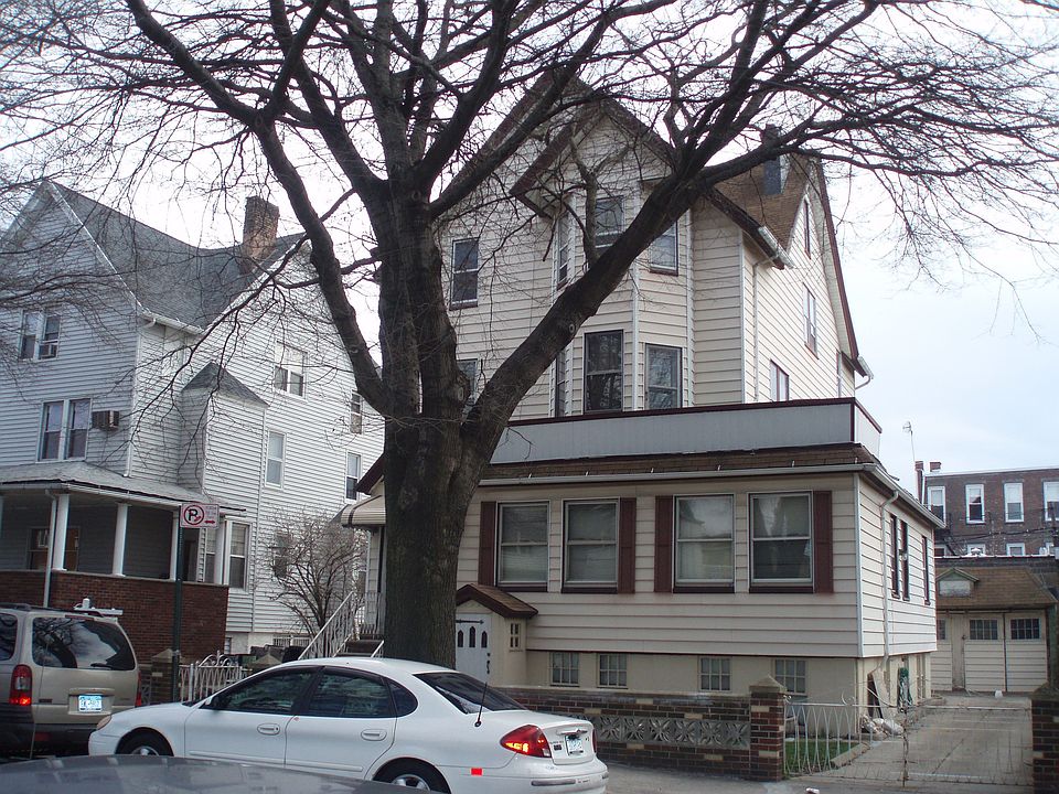 1st image of 69 Bay 17 St