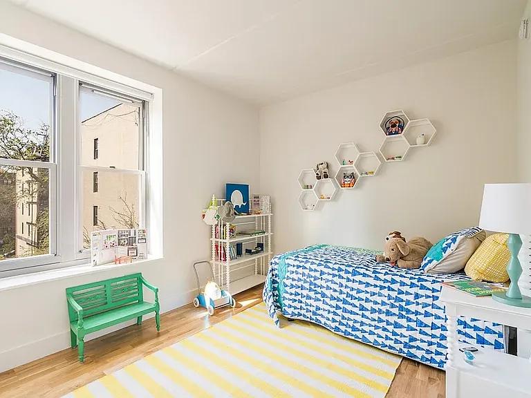 310 Clarkson Ave #505 — Photo 8