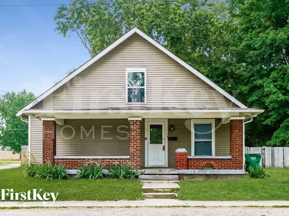 109 Franklin St, Edinburgh, IN 46124