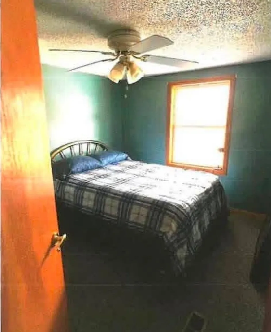 S R And R Ln, Midland — Photo 1