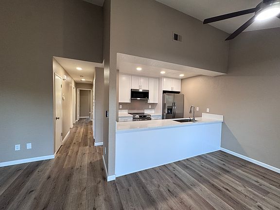 2nd image of 1565 Buttercup Ct