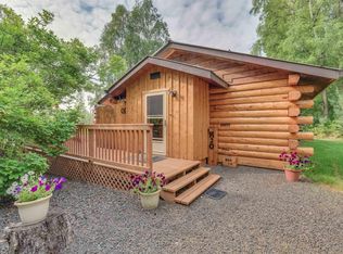 1985 Jack London Ct, Fairbanks, AK 99712