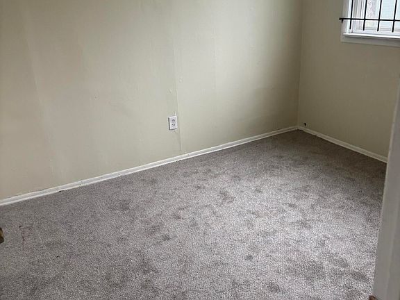 4th image of 9397 Appoline St