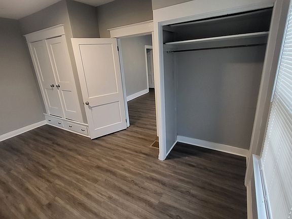 3rd image of 136 Gillette Ave