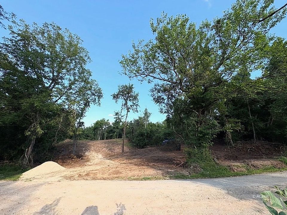 1st image of Bassett Rd
