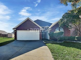 9132 Tyne Trl, Fort Worth, TX 76118
