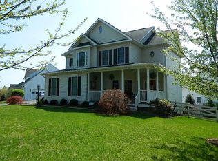 601 S Maple Ave, Purcellville, VA