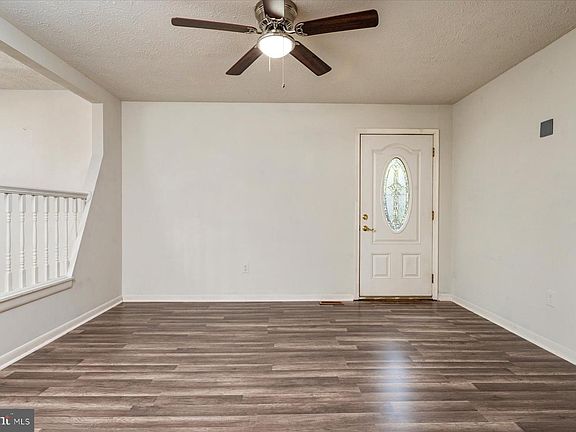 5th image of 8074 Mayer Ave