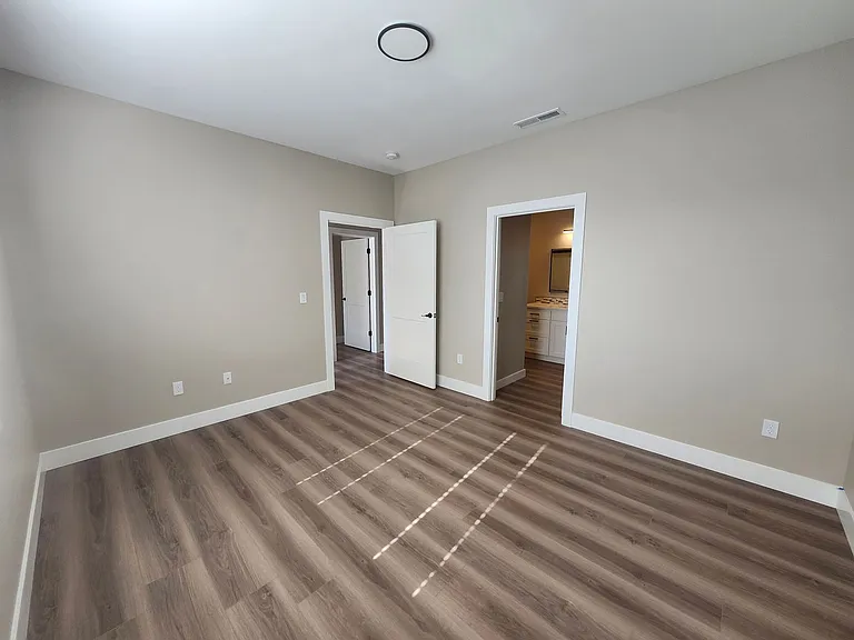 2112 N Road 52 — Photo 21