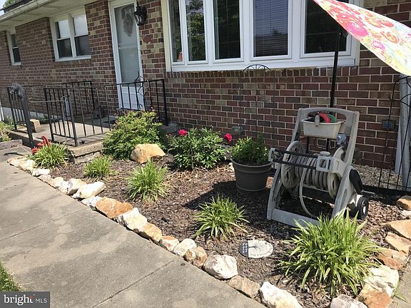 4th image of 405 Harrington Rd