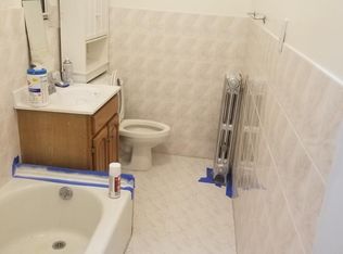 7804 75th St #2, Ridgewood, NY 11385