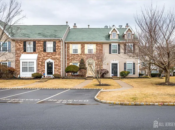 22 Dartmouth Way, North Brunswick, NJ 08902