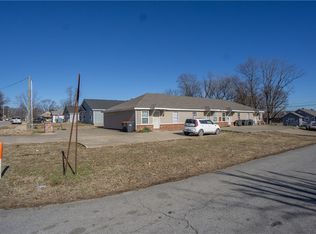 1004 Oak Ave, Springdale, AR 72764