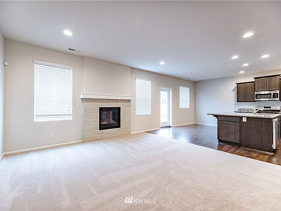 4th image of 18837 105th Ave E