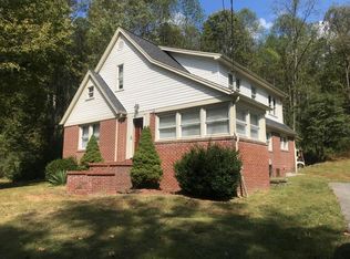 10614 Indian Creek Rd, Pound, VA 24279