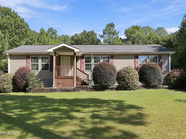 106 Deer Trail Lane, Carthage, NC 28327
