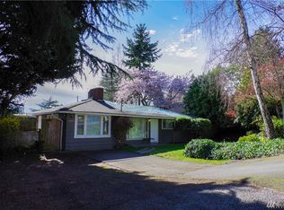 10035 NE 15th St, Clyde Hill, WA 98004