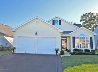 8 Honeysuckle Ct, Brick, NJ 08724