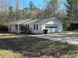 60 Redbud Rd, Sylacauga, AL 35150