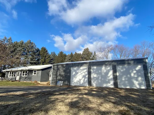 W11958 Dalman Rd, Waterloo, WI 53594