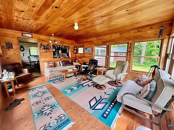 4th image of TBD Pelican Lake Island