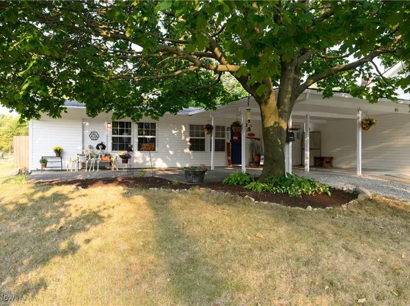 893 S Rockhill Ave, Alliance, OH 44601