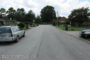 2nd image of 7568 Jana Ln N