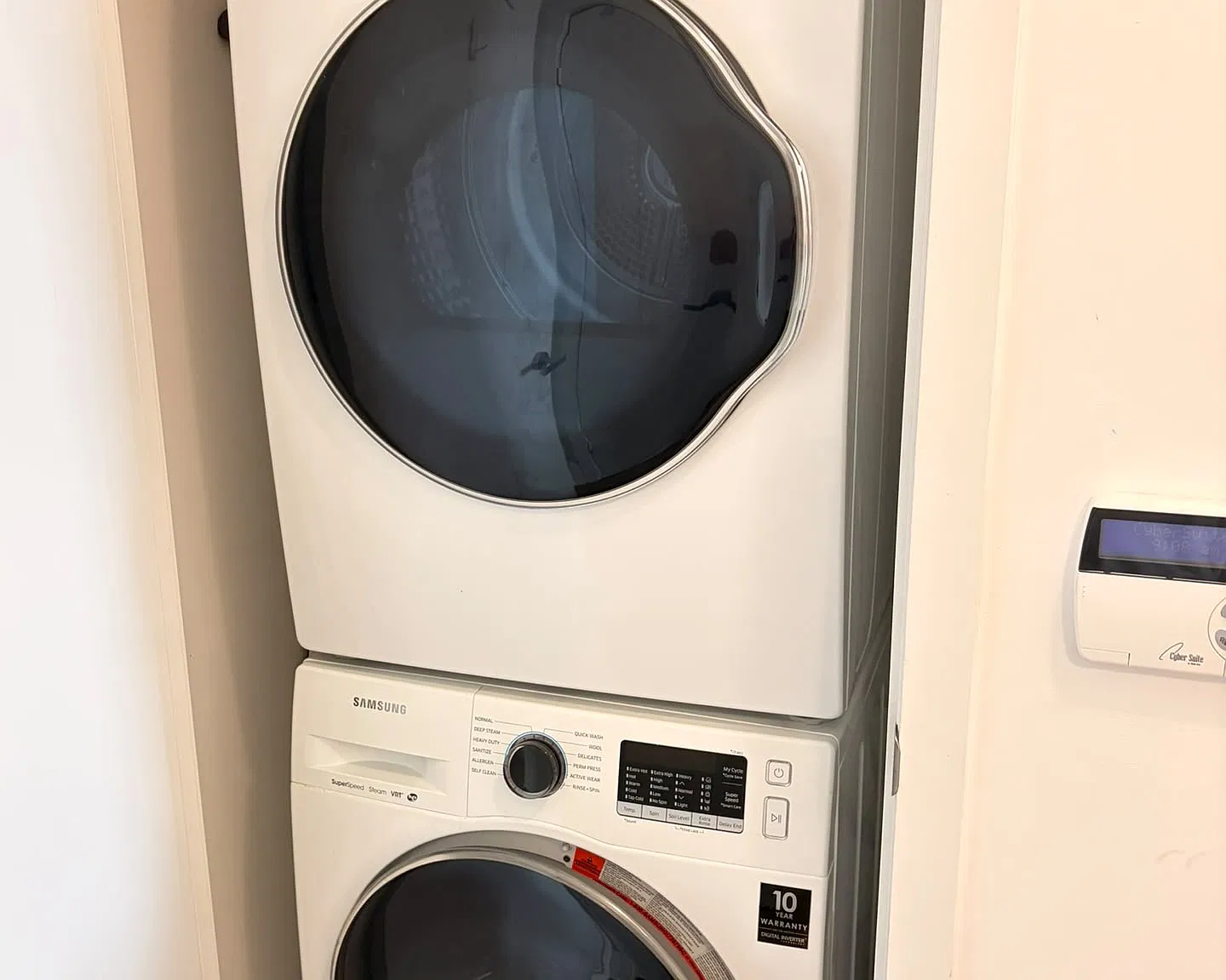 1 bed, 700 sqft, $2,450 — Photo 3